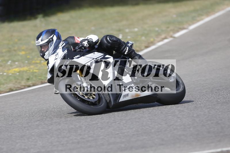 /37 09.08.2026  Pluess Motosport ADR/Freies Fahren/92